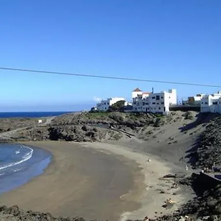 Cosy House In With Mountain View Feriehus *