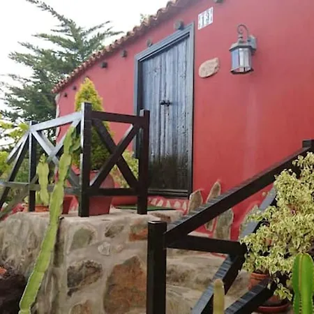 Feriehus Cosy House In With Mountain View *