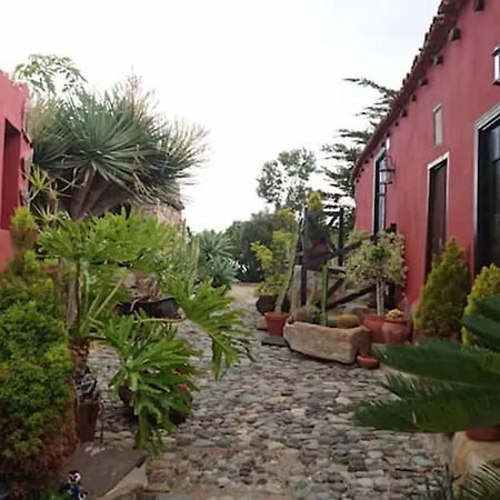Cosy House In With Mountain View Holiday home La Sabinita