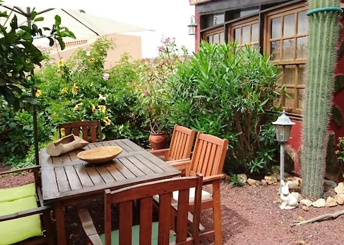 Cosy House In With Mountain View La Sabinita